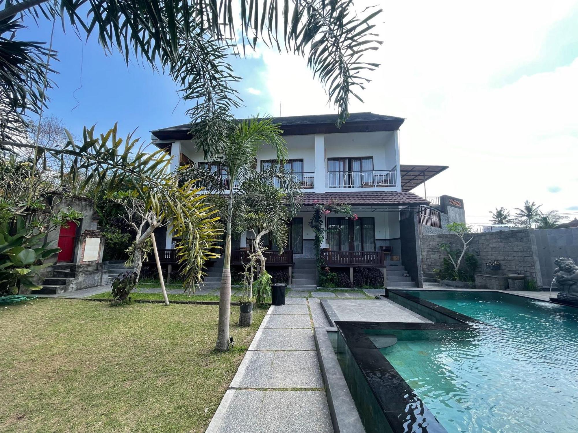 Hotel Nivaluma à Ubud Extérieur photo