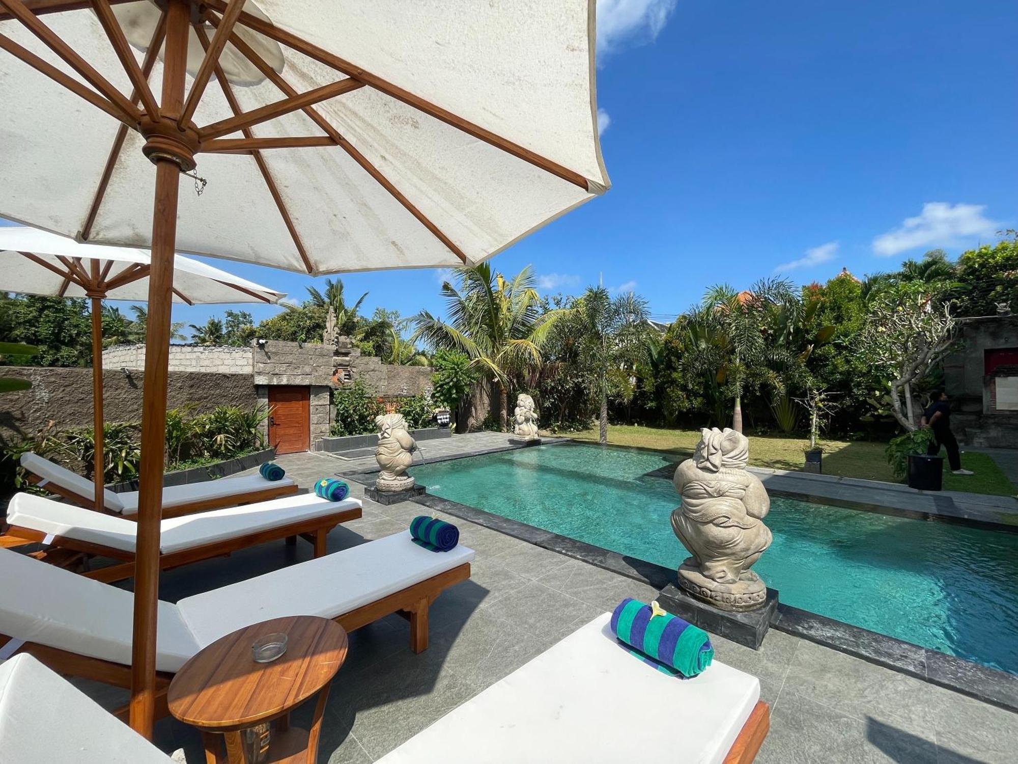 Hotel Nivaluma à Ubud Extérieur photo